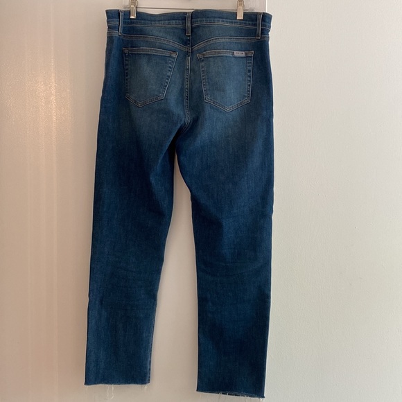 Joe’s Straight Leg Jeans - Picture 2 of 4